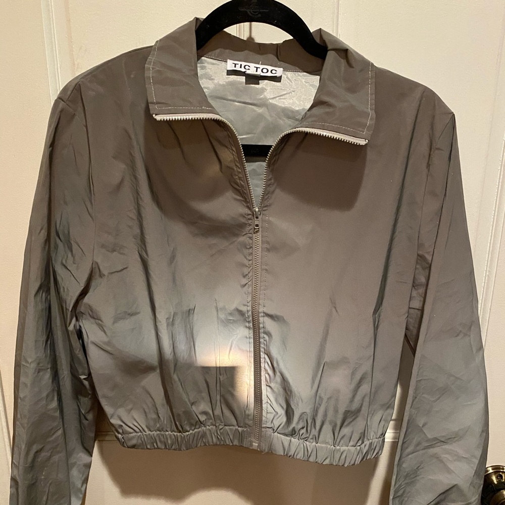Silver shimmering wind breaker jacket